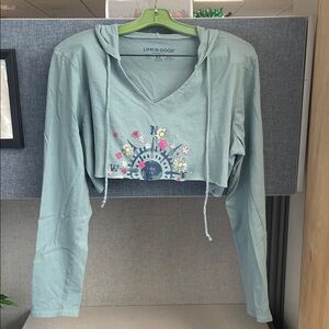 Cropped lightweight hoodie